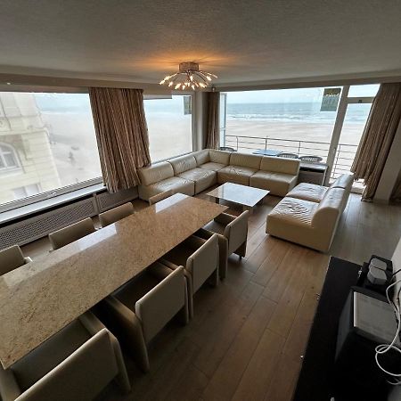 Very Spacious Family Apartment With Seaview T16 Oostende Exteriör bild